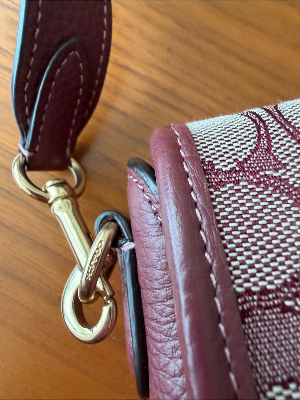 Coach Signature Crossbody Bag in Plum and Tan - Picture 4 of 9